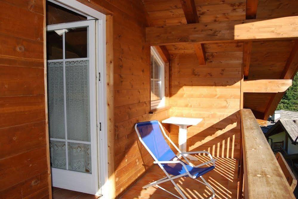 Appartamenti Chalet Orchidea Canazei Exterior foto